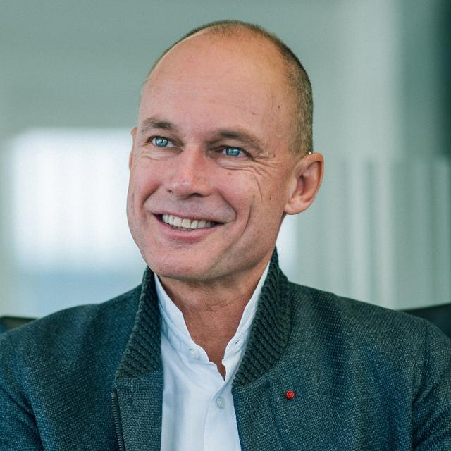 Bertrand Piccard - Explorer, Founder, Solar Impulse Foundation: 1000+ Profitable Climate Solutions - podcast episode cover