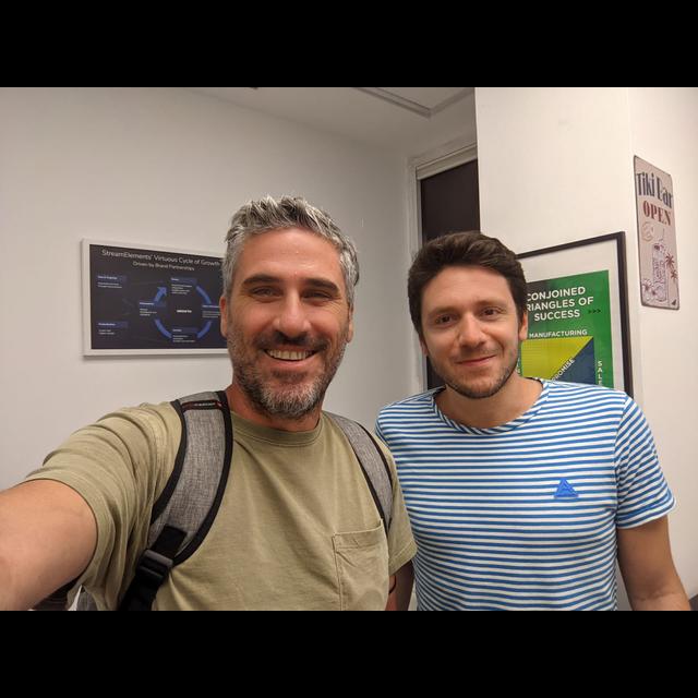 גיקונומי מציגים: מי שישמע 2 - podcast episode cover