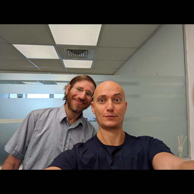 פרק #483 - הלל גרשוני חושב בהיגיון - podcast episode cover