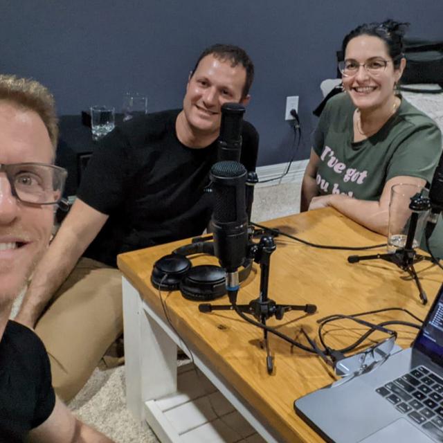 פרק #516 - חיים בטקסס עם גל מדזיני ונדב ויצמן - podcast episode cover