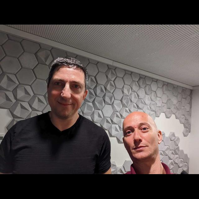 פרק #557 - ד״ר ערן יהב עוזר למפתחים - podcast episode cover