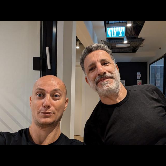 פרק #945 - לירן זילכה ובנקאות דיגיטלית - podcast episode cover